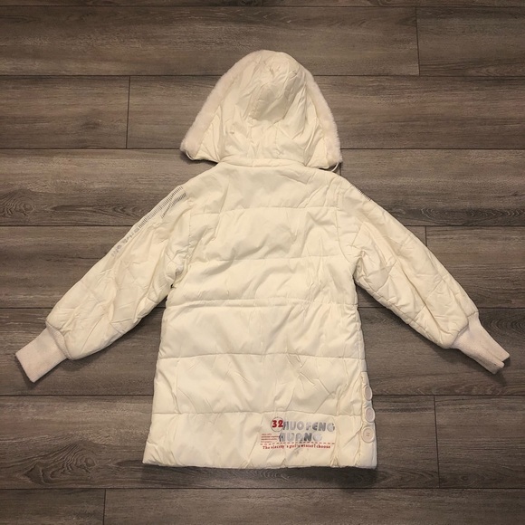 White winter jacket - Picture 2 of 2